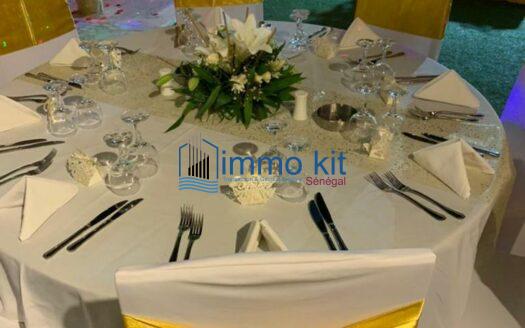 Restaurant aux Almadies sur 2000m2 de terrain